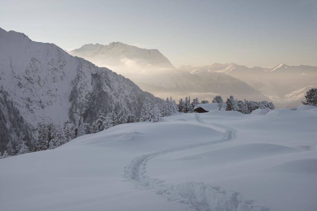Gaestehaus Ahornblick Mayrhofen Bagian luar foto